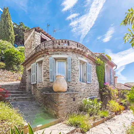 Holiday home Magnifique Maison De Village Clim Vue 6 Pers *